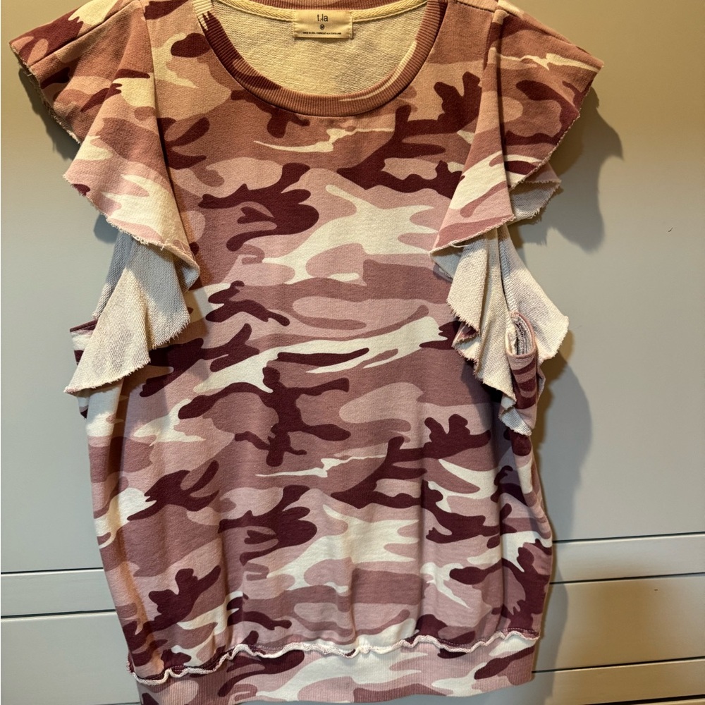 T.La Pink and Tan Flutter Sleeve Ruffled Blouse